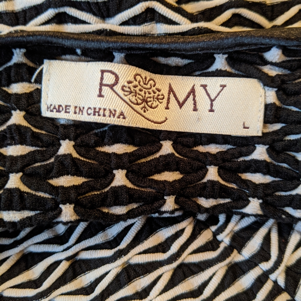 Romy top‎ - Picture 4 of 8